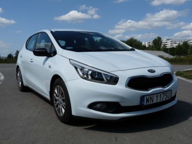 kia_ceed02