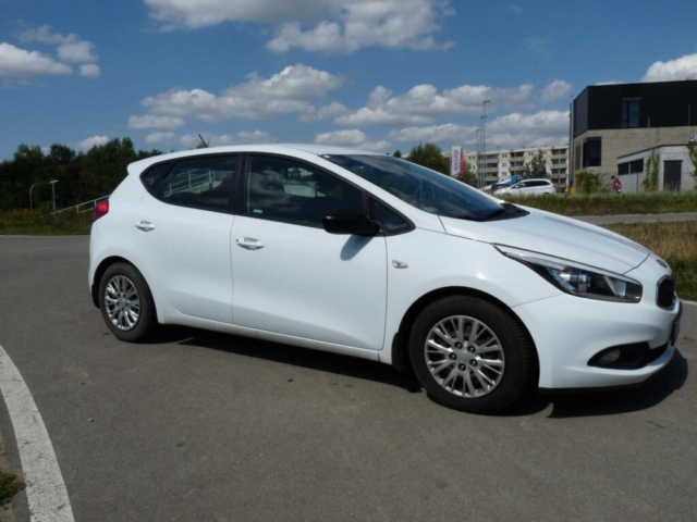 kia_ceed07